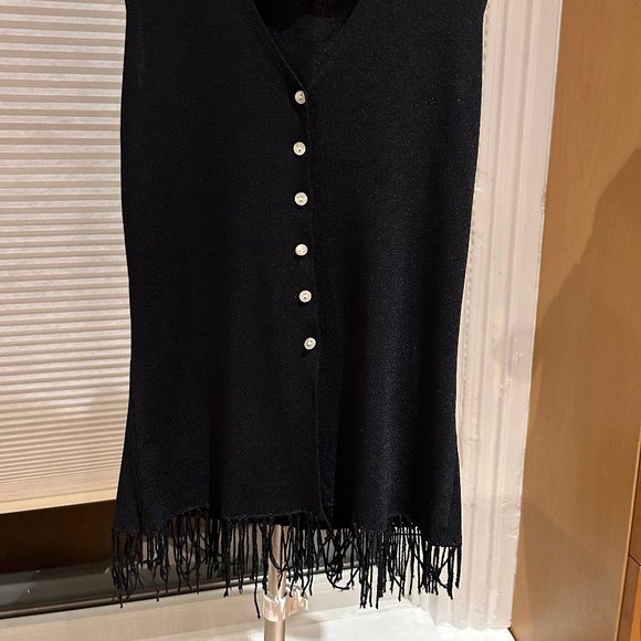 90s style fringy button-detailed tank - Picture 2 of 3